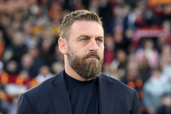 德羅西點(diǎn)贊羅馬晉級歐聯(lián)杯半決賽