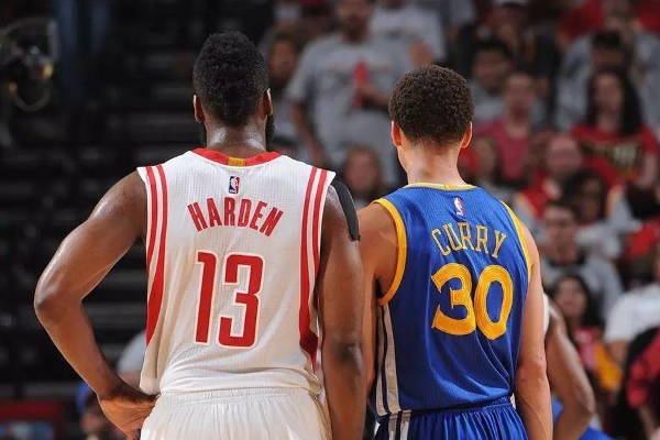 庫里和哈登誰的個人能力更強？