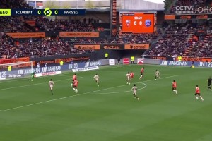 個(gè)人能力！登貝萊右路內(nèi)切抽射破門(mén)，巴黎1-0領(lǐng)先洛里昂！