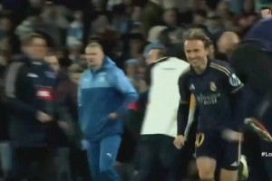 皇馬勝利后，莫德里奇開(kāi)心的像個(gè)孩子！