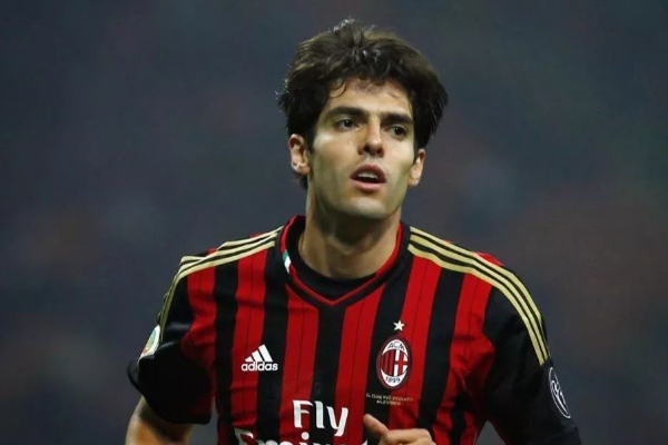 卡卡退役后去干什么了？