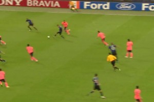 10年的歐冠半決賽，穆里尼奧的國米在圣西羅擊敗巴薩